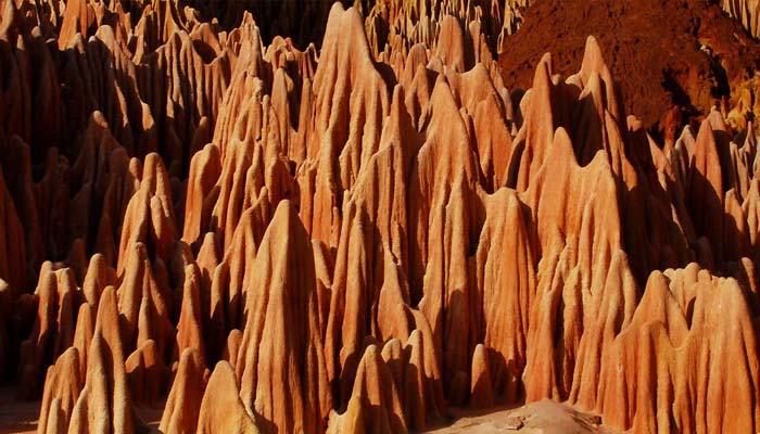 Circuit nord Madagascar, les Tsingy rouges